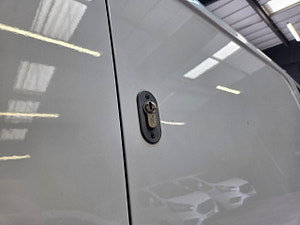 Vauxhall Vivaro thumbnail