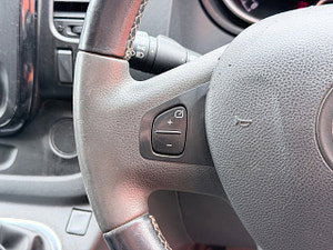 Vauxhall Vivaro thumbnail