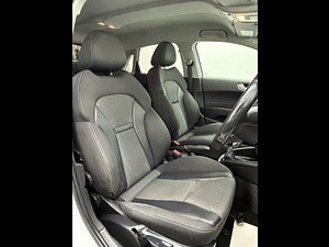 Audi A1 thumbnail