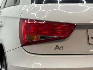 Audi A1 thumbnail