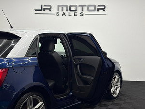 Audi A1 thumbnail