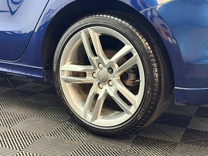 Audi A1 thumbnail