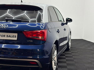 Audi A1 thumbnail