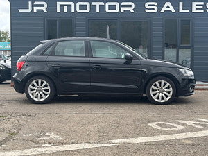 Audi A1 thumbnail