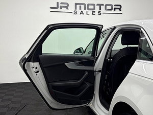 Audi A4 thumbnail