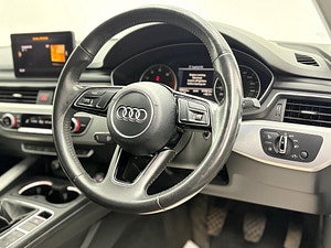 Audi A4 thumbnail