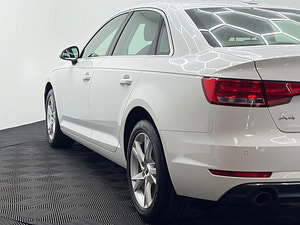 Audi A4 thumbnail