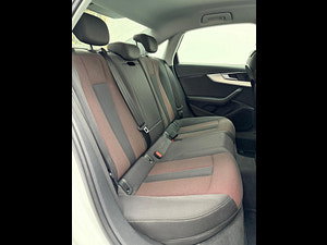 Audi A4 thumbnail