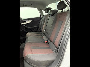 Audi A4 thumbnail