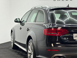 Audi A4 allroad thumbnail
