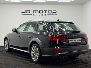 Audi A4 allroad thumbnail