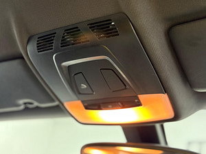 BMW 1 Series thumbnail