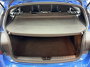 BMW 1 Series thumbnail