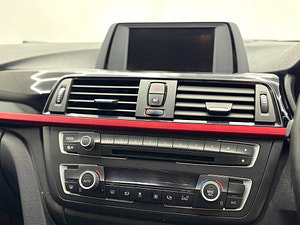 BMW 3 Series thumbnail