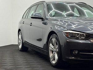 BMW 3 Series thumbnail