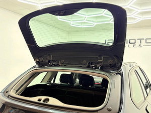 BMW 3 Series thumbnail