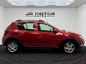 Dacia Sandero Stepway thumbnail
