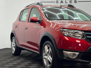 Dacia Sandero Stepway thumbnail