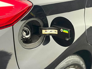 Ford C-Max thumbnail