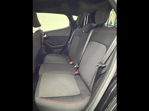 Ford Fiesta thumbnail