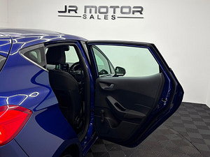 Ford Fiesta thumbnail