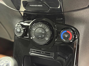 Ford Fiesta thumbnail