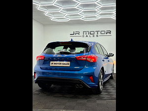 Ford Focus thumbnail