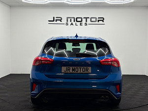 Ford Focus thumbnail