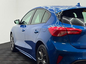 Ford Focus thumbnail