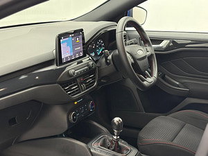 Ford Focus thumbnail