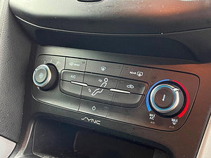 Ford Focus thumbnail