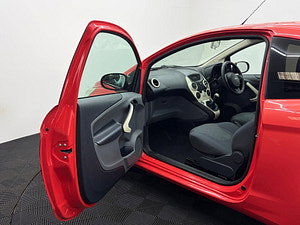 Ford Ka thumbnail
