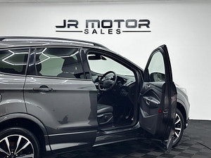 Ford Kuga thumbnail