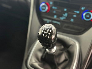 Ford Kuga thumbnail