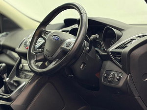 Ford Kuga thumbnail