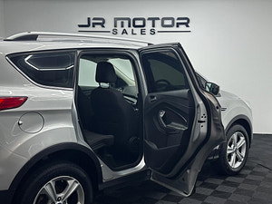 Ford Kuga thumbnail