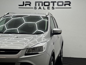 Ford Kuga thumbnail