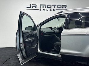 Ford Kuga thumbnail