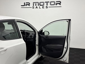 Hyundai I10 thumbnail
