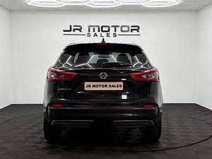 Nissan Qashqai thumbnail