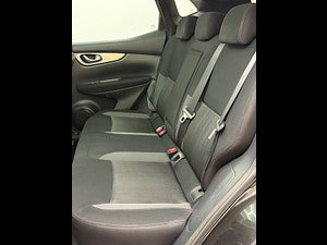 Nissan Qashqai thumbnail