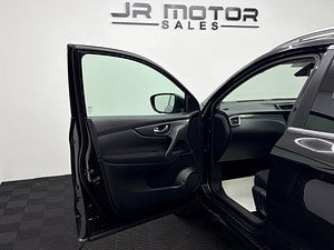 Nissan Qashqai thumbnail