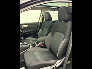 Nissan Qashqai thumbnail