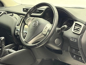 Nissan Qashqai thumbnail