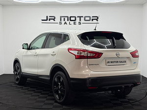 Nissan Qashqai thumbnail