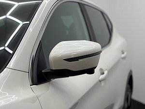 Nissan Qashqai thumbnail