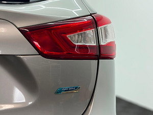 Nissan Qashqai thumbnail