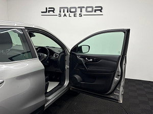 Nissan Qashqai thumbnail