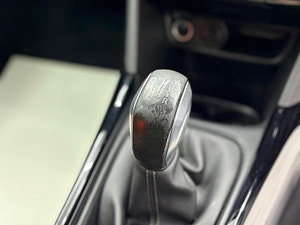 Peugeot 2008 thumbnail