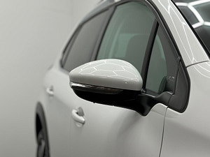 Peugeot 2008 thumbnail